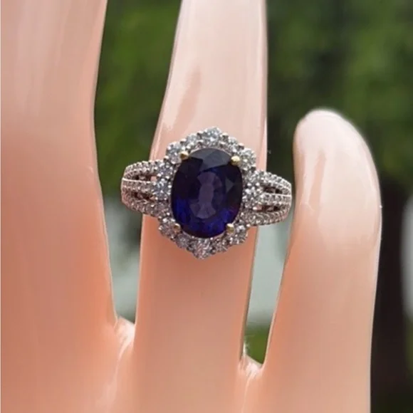 18kt White Gold 4.7 TCW Lab Grown Sapphire and Natural Diamond Ring Size 6.5 - Picture 3 of 12